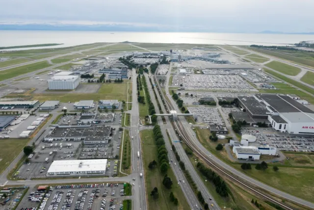 yvr-1-2930965-1627403652744_20241202150731.jpg