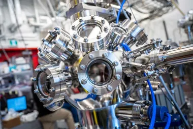 Image of a machine in a lab.