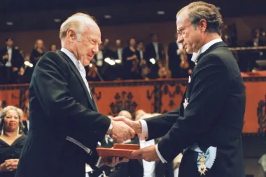 Michael Smith accepting Nobel Prize