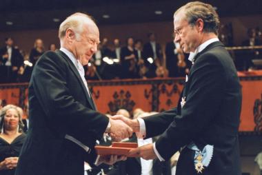 Michael Smith accepting Nobel Prize