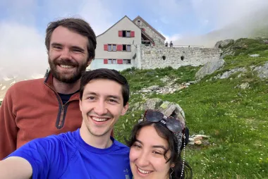 UBC ECE Alumni Tackle a Hike Up to Dinner in the Swiss Alps!