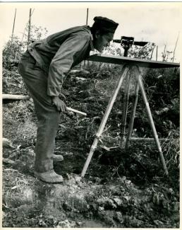 surveyor 