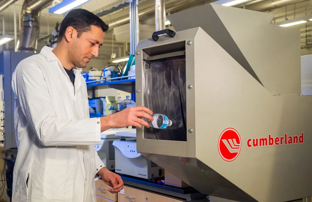 Dr. Mohammad Arjmand testing plastic objects in lab